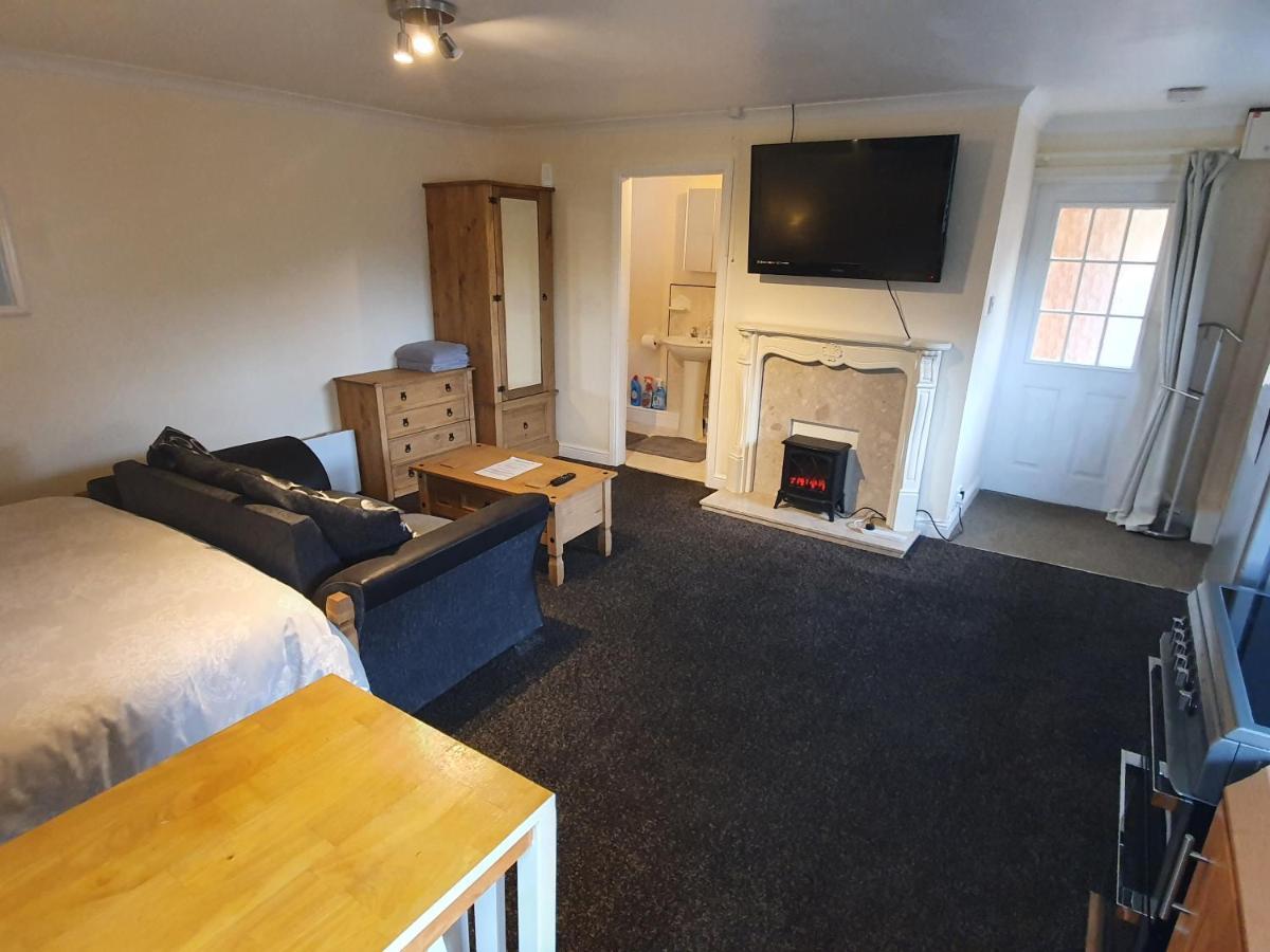 Sherwood Studio Annexe 1 Bedroom Entire Property 波士顿 外观 照片