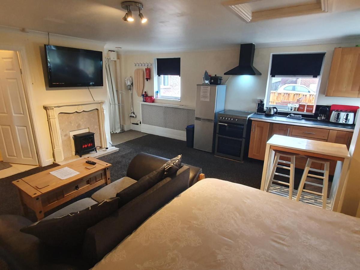 Sherwood Studio Annexe 1 Bedroom Entire Property 波士顿 外观 照片